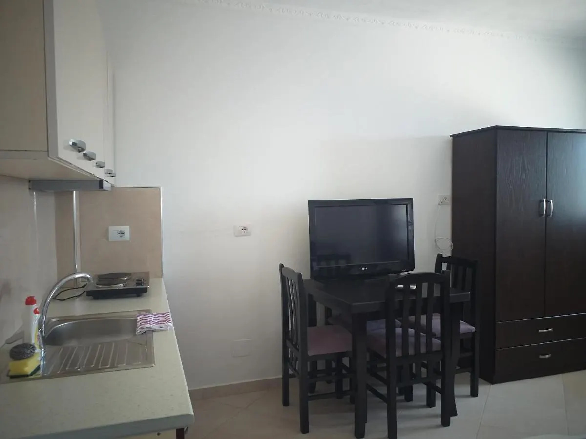 Grand Seaview Apartments Ksamil