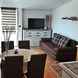 apartmani-tatic-stinjan.in-istria.net/
